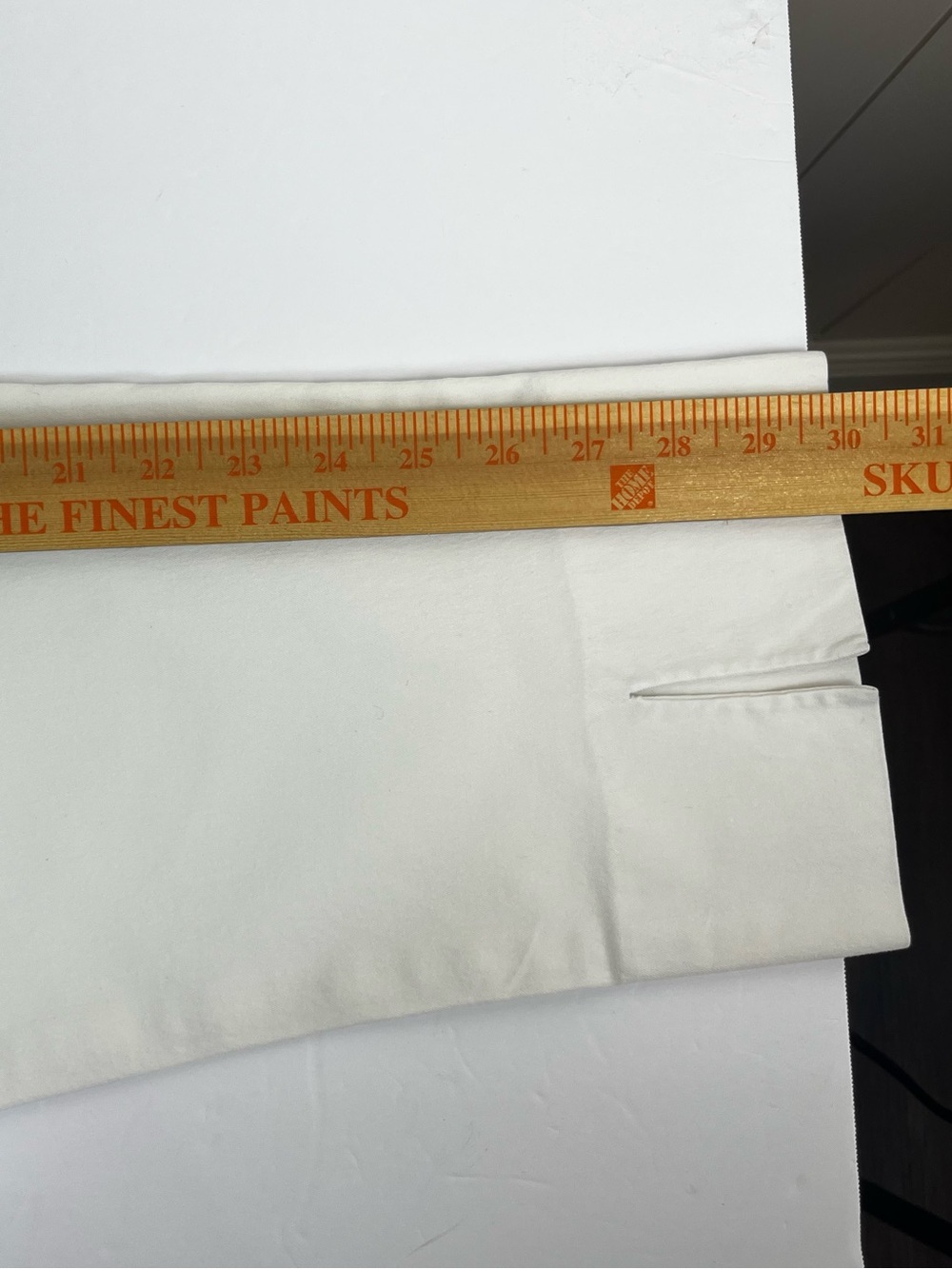 Isaac Mizrahi Lady White Stretch Cropped Pants size 12P - Picture 4 of 10